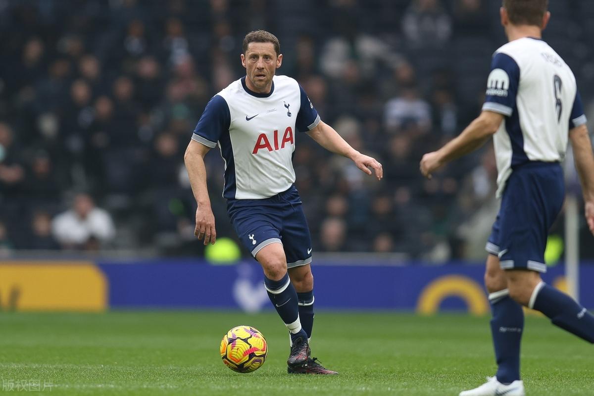 世俱杯2025-切尔西客场不敌对手，小组领先地位稍有动摇的简单介绍