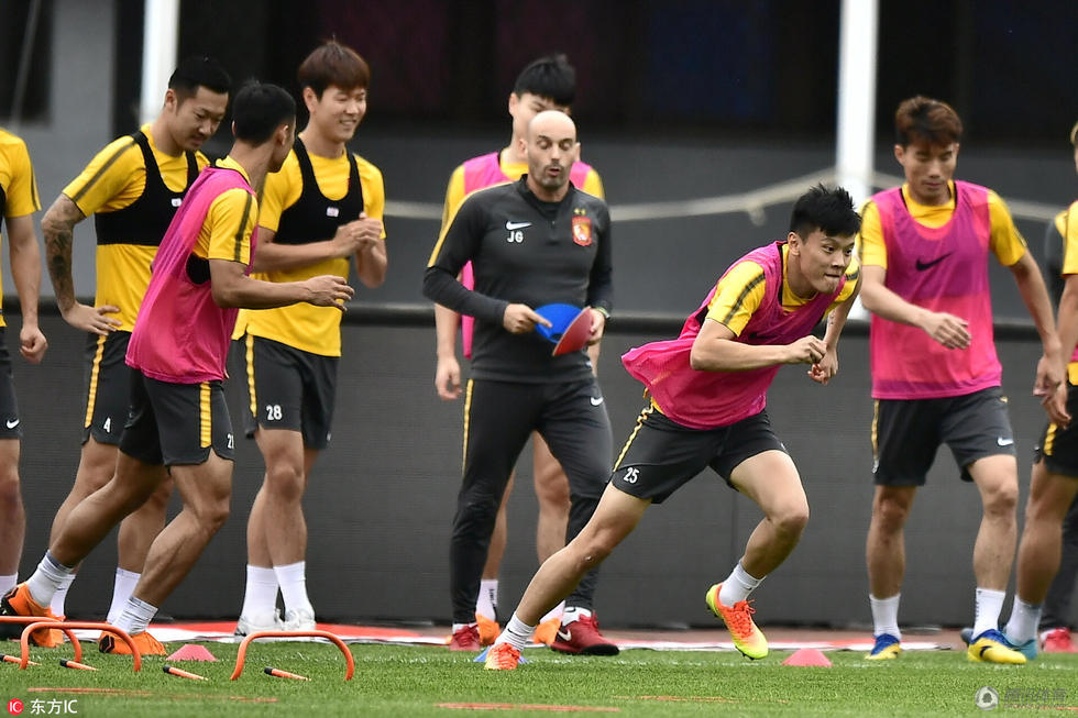 恒大客战告捷，取得重要胜利的简单介绍