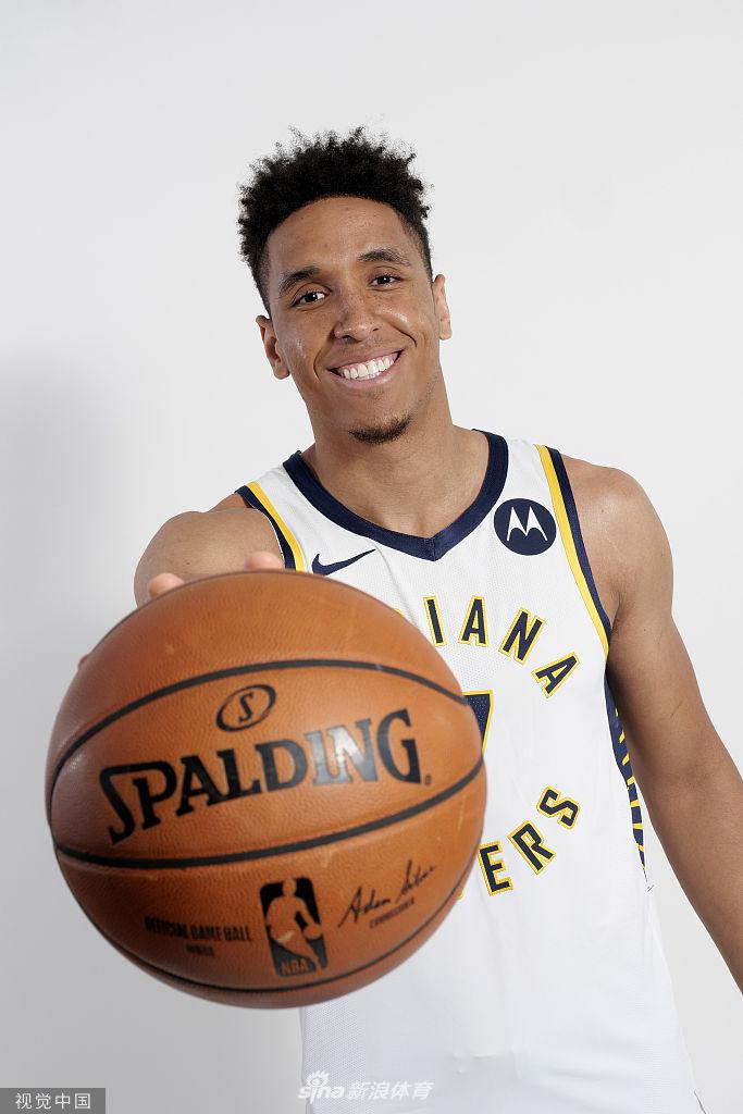 关于步行者擒下开拓者，新援科索辛斯发威的信息