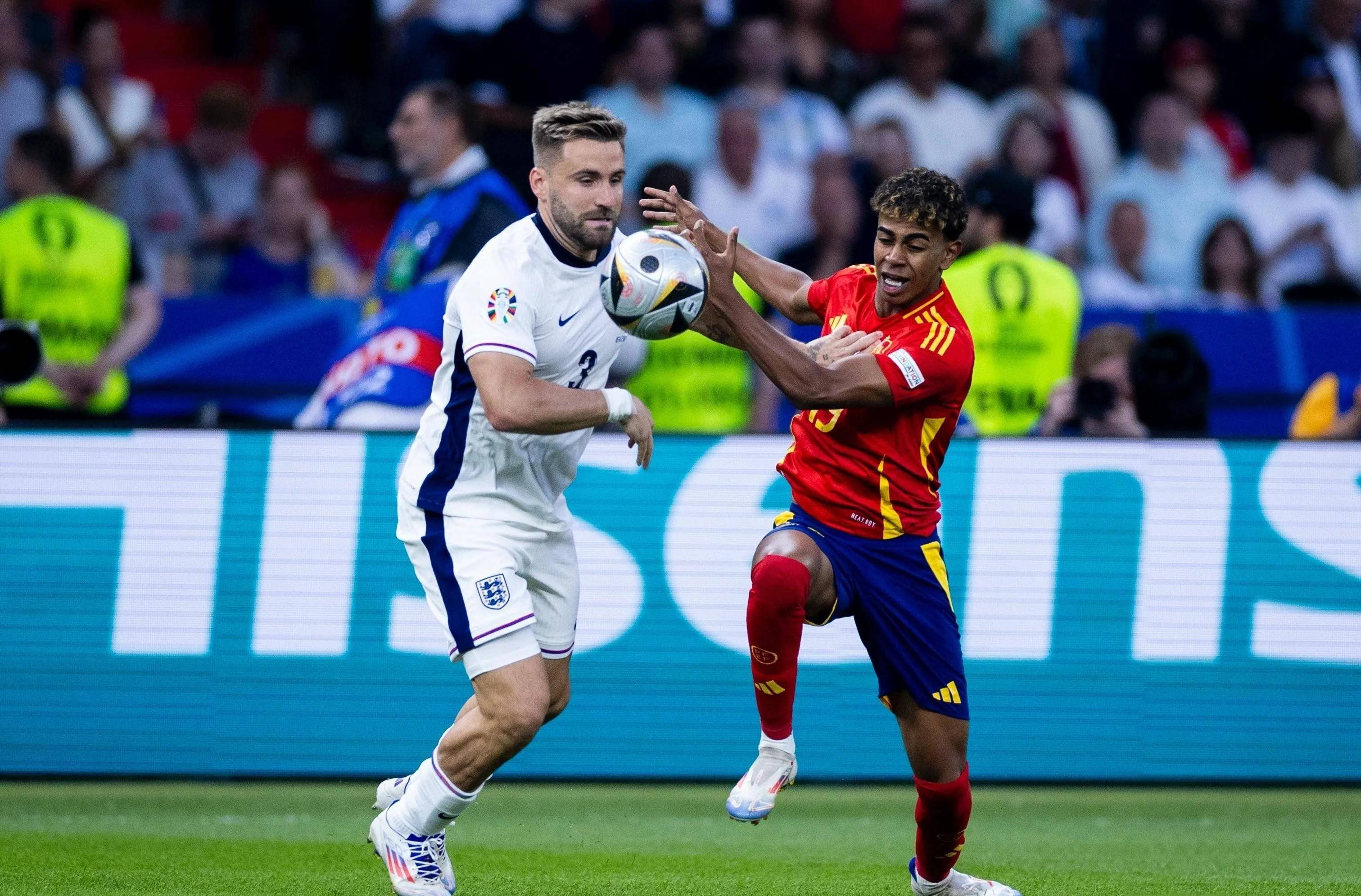 世俱杯官网-西班牙队在欧洲预选赛中遭遇失利