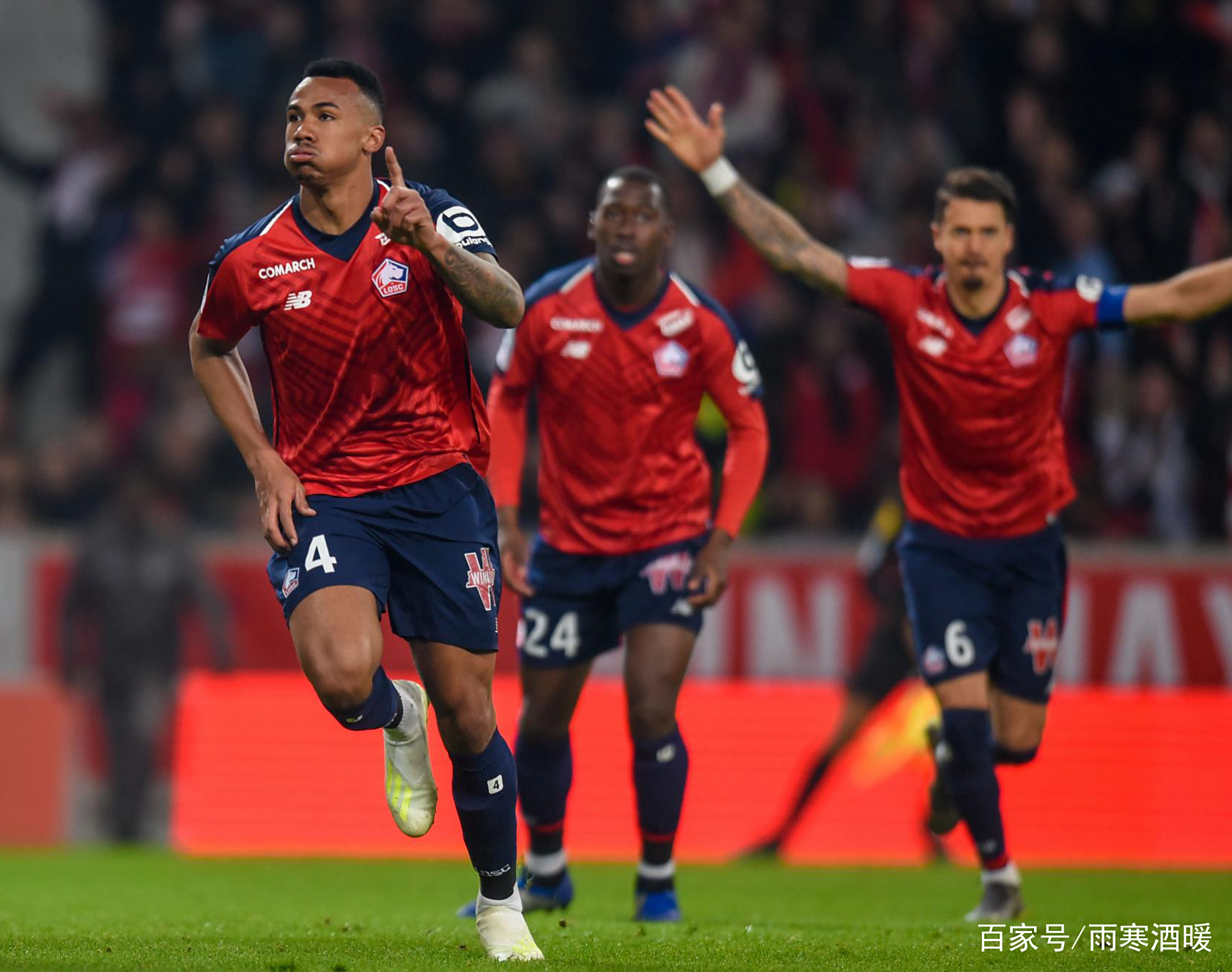 里尔赛季开门红，球员信心高涨势头强劲