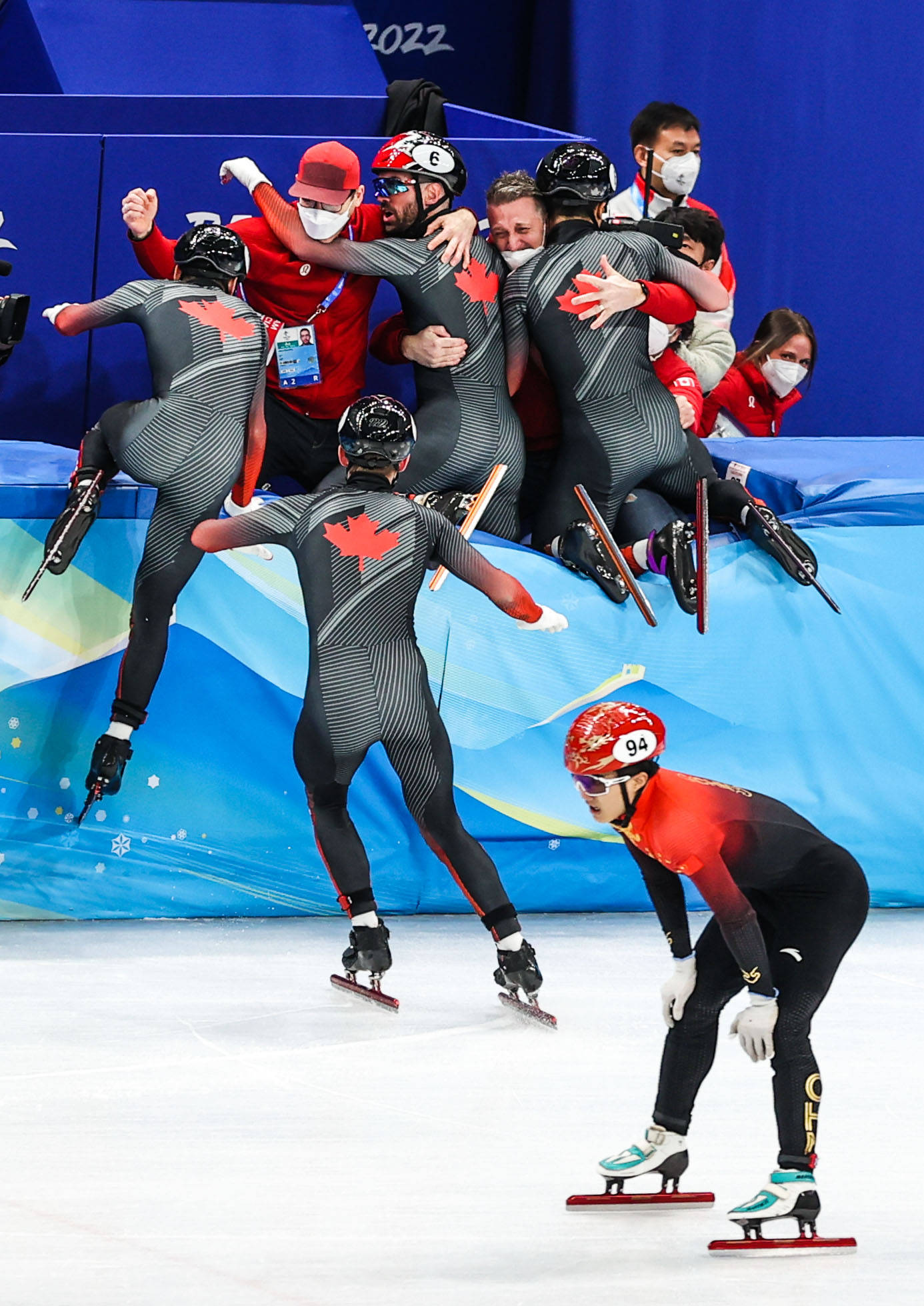 德国田径队成功卫冕x米混合接力冠军