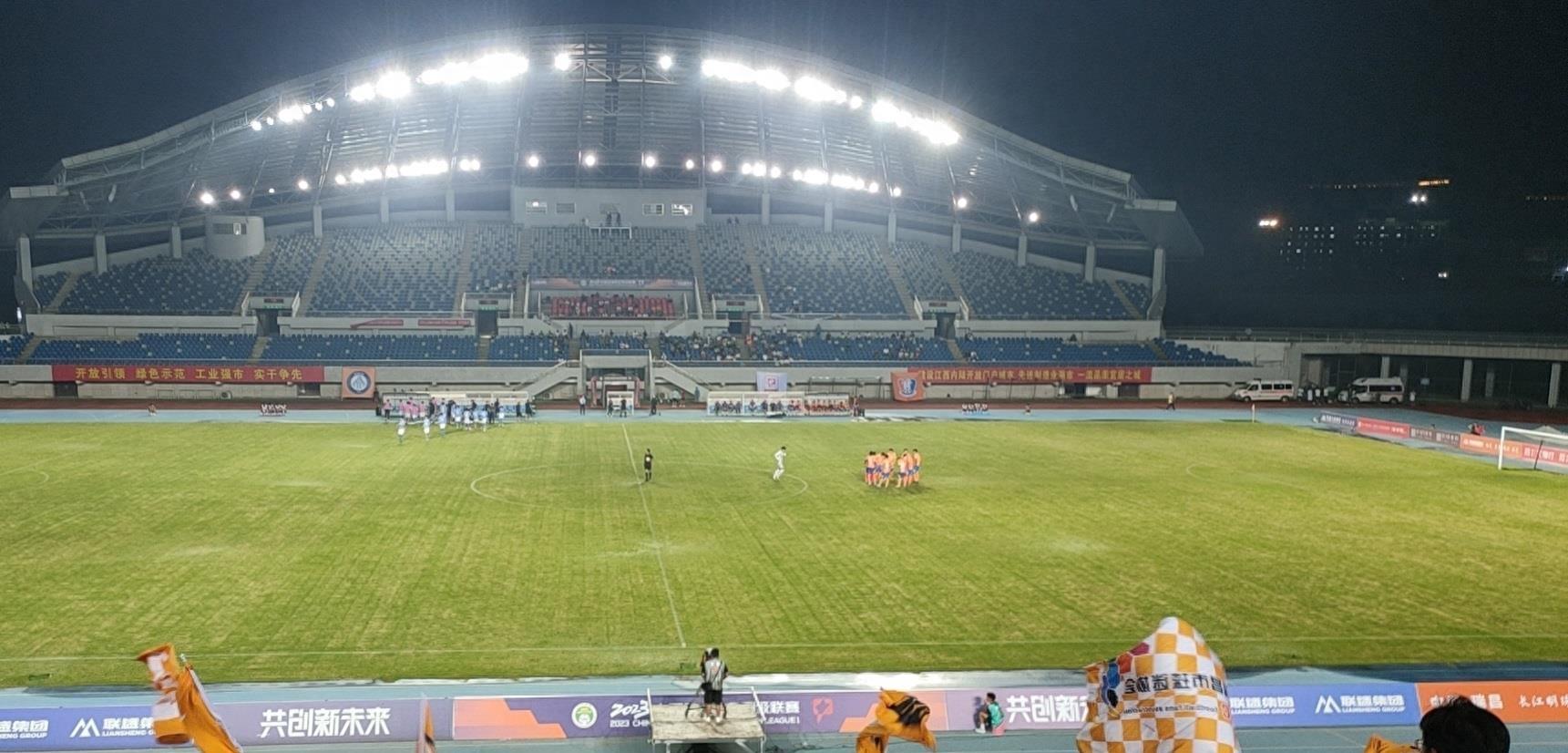 青海海南客场惜败收场地处积分.