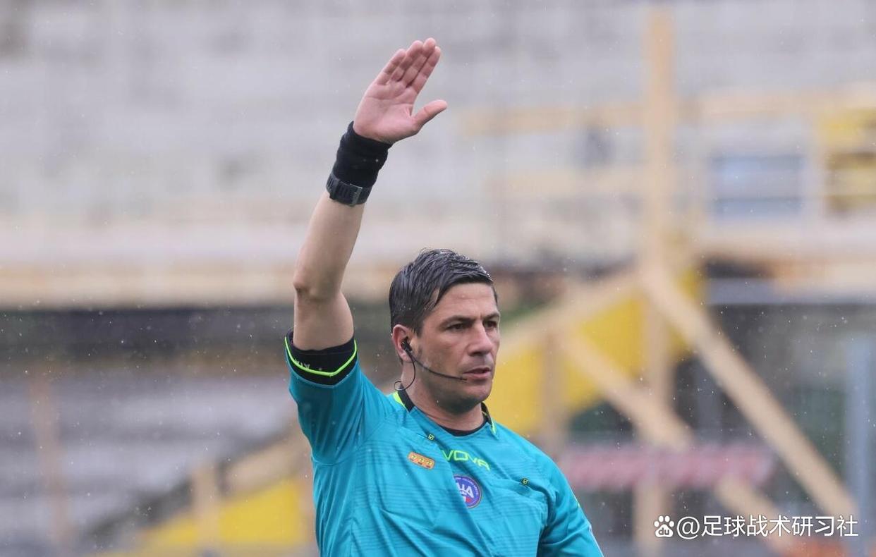 佛罗伦萨教练组力求打造稳定战胜球队