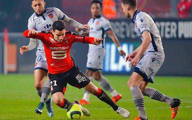 世俱杯-亚眠主场遭遇惨败，战绩不容乐观的简单介绍