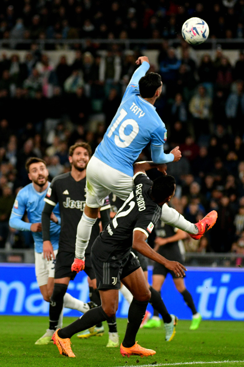 包含阿根廷完胜丹麦，福登状态火热的词条